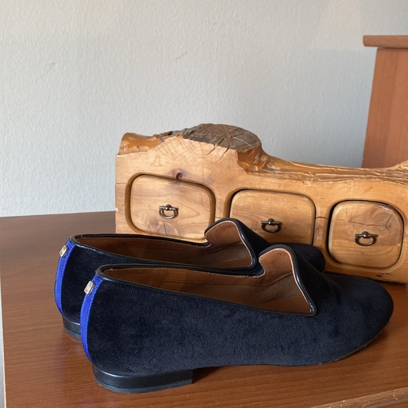 Jon Josef Gatsby Stud Flat - Picture 4 of 9